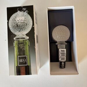 New in Box Austrian Lead Crystal Mikasa Bottle
Stopper "Tee Time" Golf Ball Wine